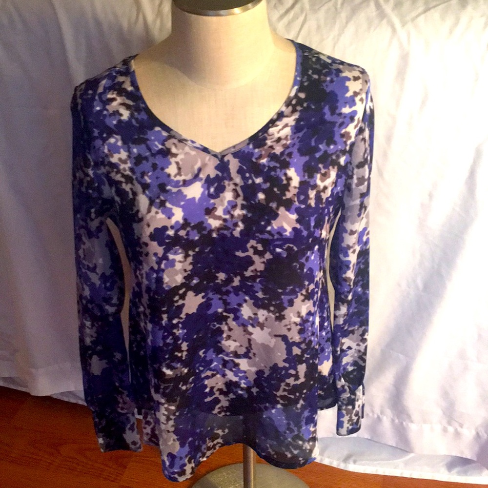 Liz Claiborne Blue patterned Blouse